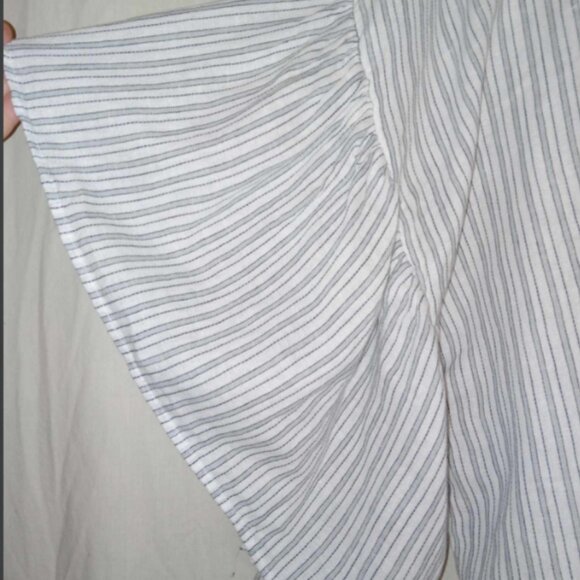 Universal Thead Blue White Striped Flutter Ruffle Sleeve Open Duster Cover NWOT - Picture 3 of 5